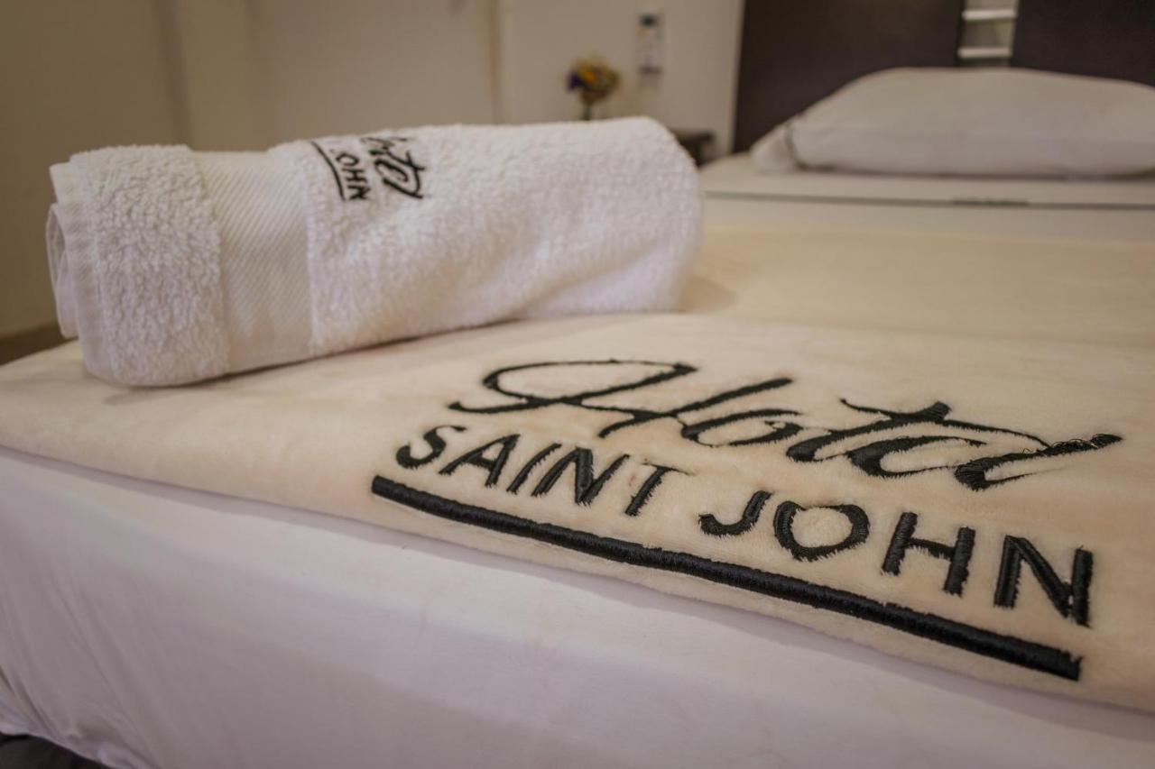 Hotel Saint John Medellín Exteriör bild