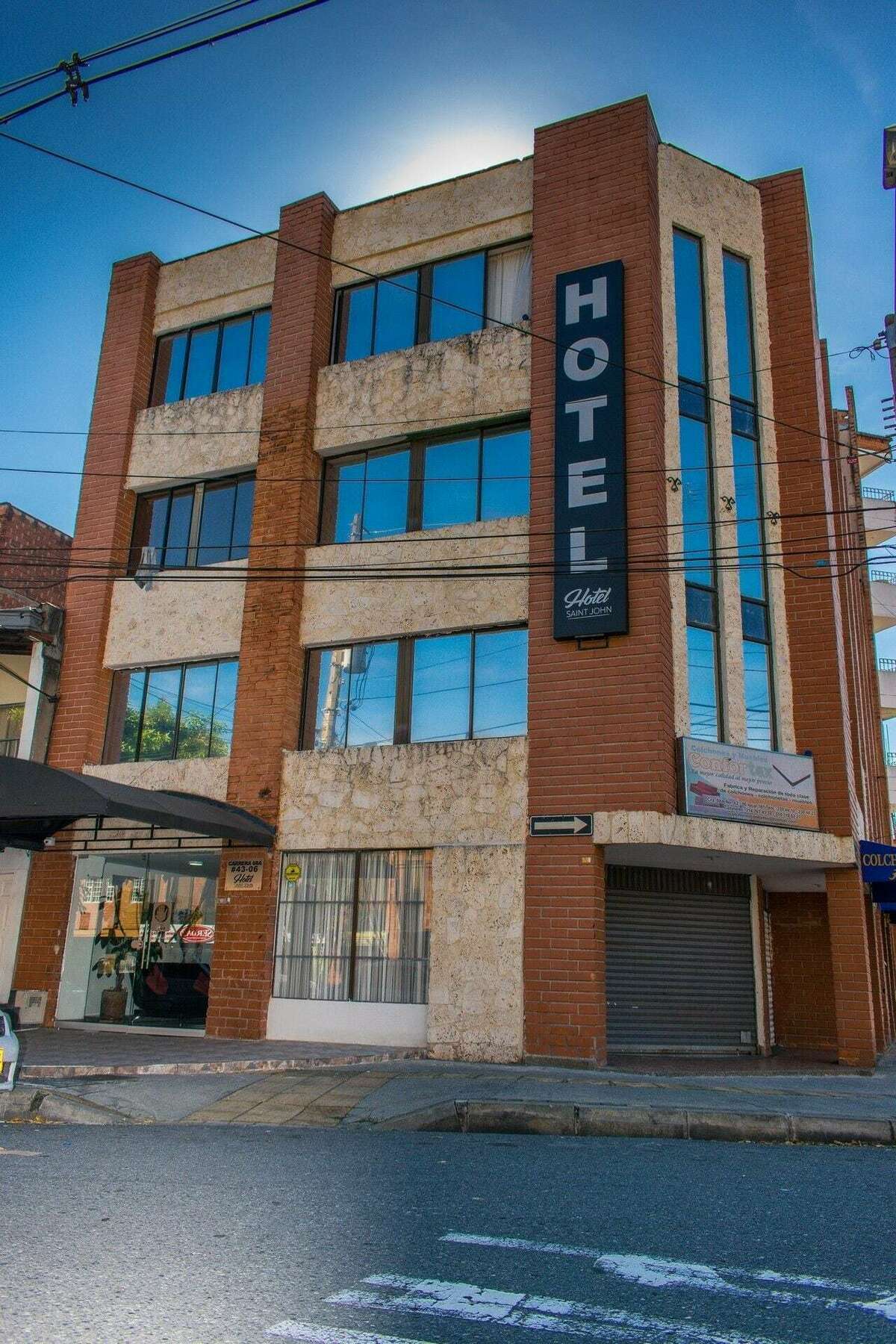 Hotel Saint John Medellín Exteriör bild
